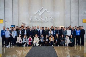 陕西省工业和信息化厅一行领导莅临JIANGNAN.COM江南体育(中国大陆)科技公司集团考察参观